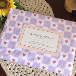 Cupcakes & Cashmere Purple and Red HEARTS Twin Sheet Set